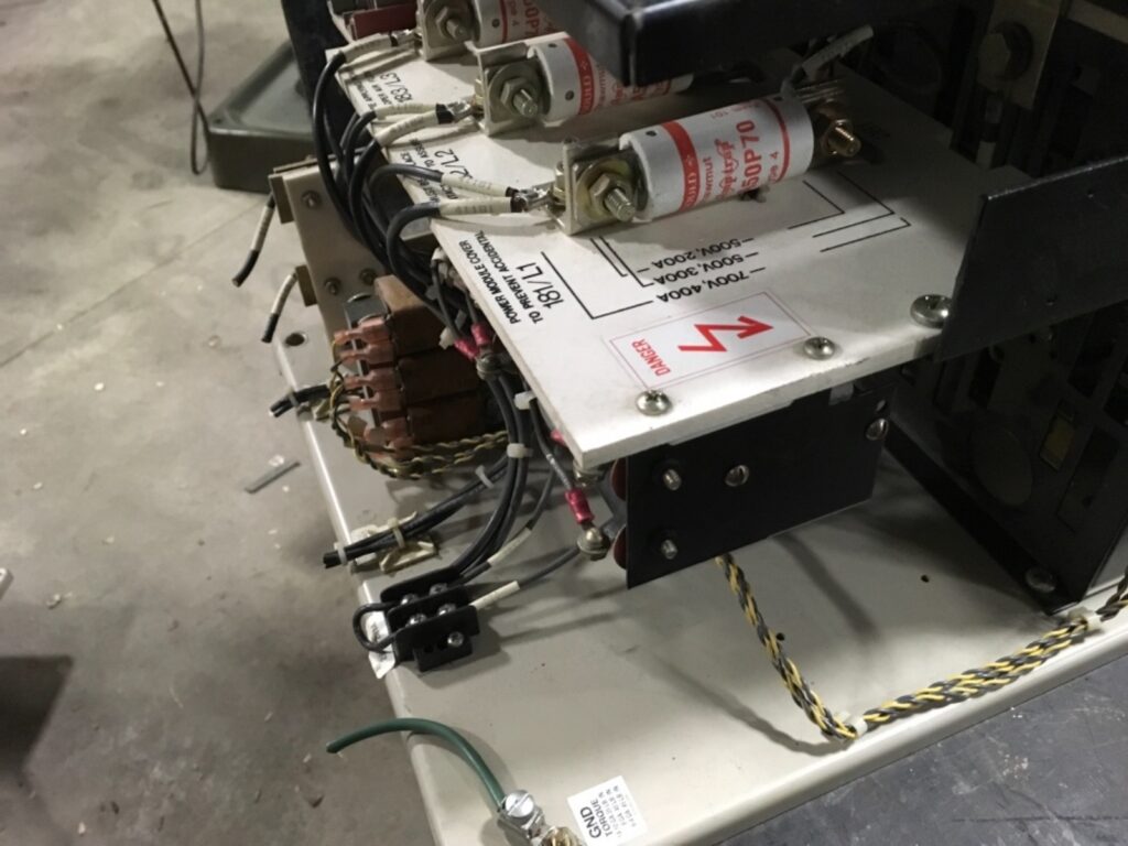 Reliance Electric Distributed System Power Module, S6R-DIG, 5-20hp, 500vdc out - Image 5