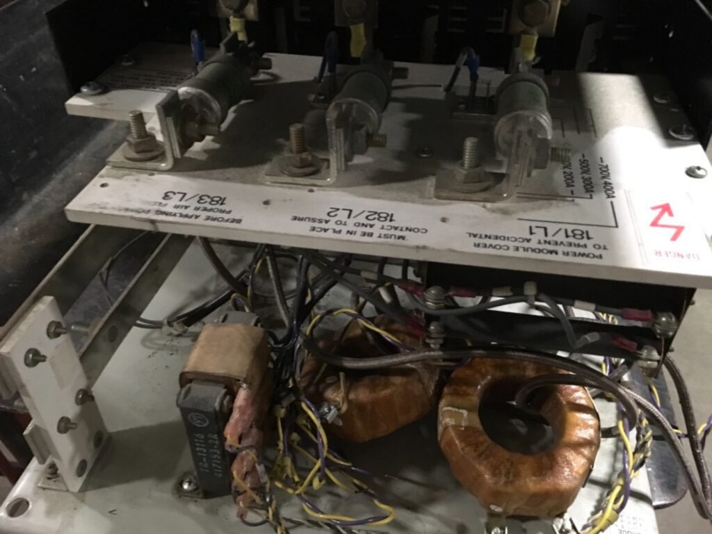 Reliance Electric Distributed System Power Module, In-230vac, out-240vdc, 10hp - Image 6