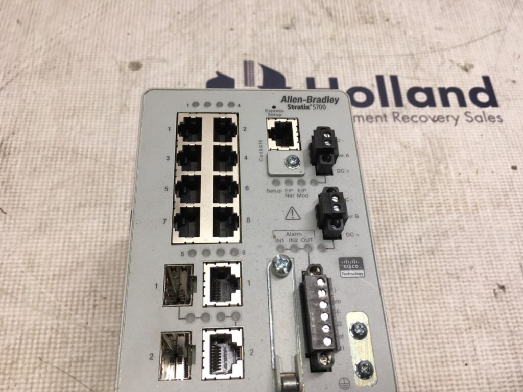 Allen Bradley Stratix 5700 Unmanaged Ethernet Switch, 1783-BMS10CGP, RJ-39 - Image 2