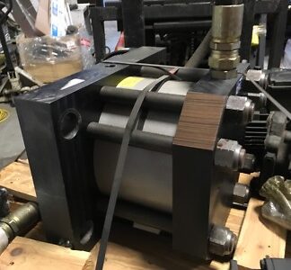 Aires Engineering unit, model 100-1.00-.50-FH-LC, with hose, pre-owned, (ADI-306