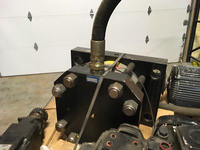 Aires Engineering unit, model 100-1.00-.50-FH-LC, with hose, pre-owned, (ADI-306 - Image 2
