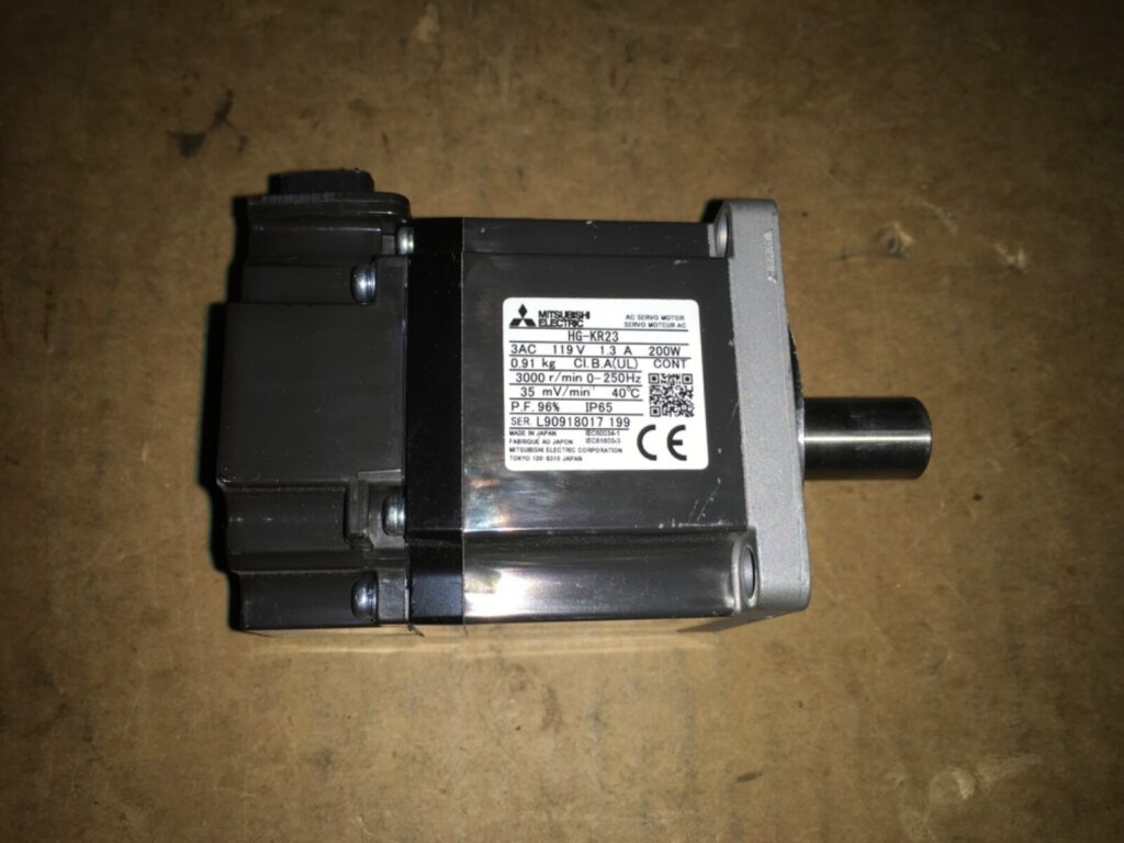 Mitsubishi Electric AC Servo motor, HG-KR23, 3AC, 119v, 1.3A, 3000rpm, LG-329