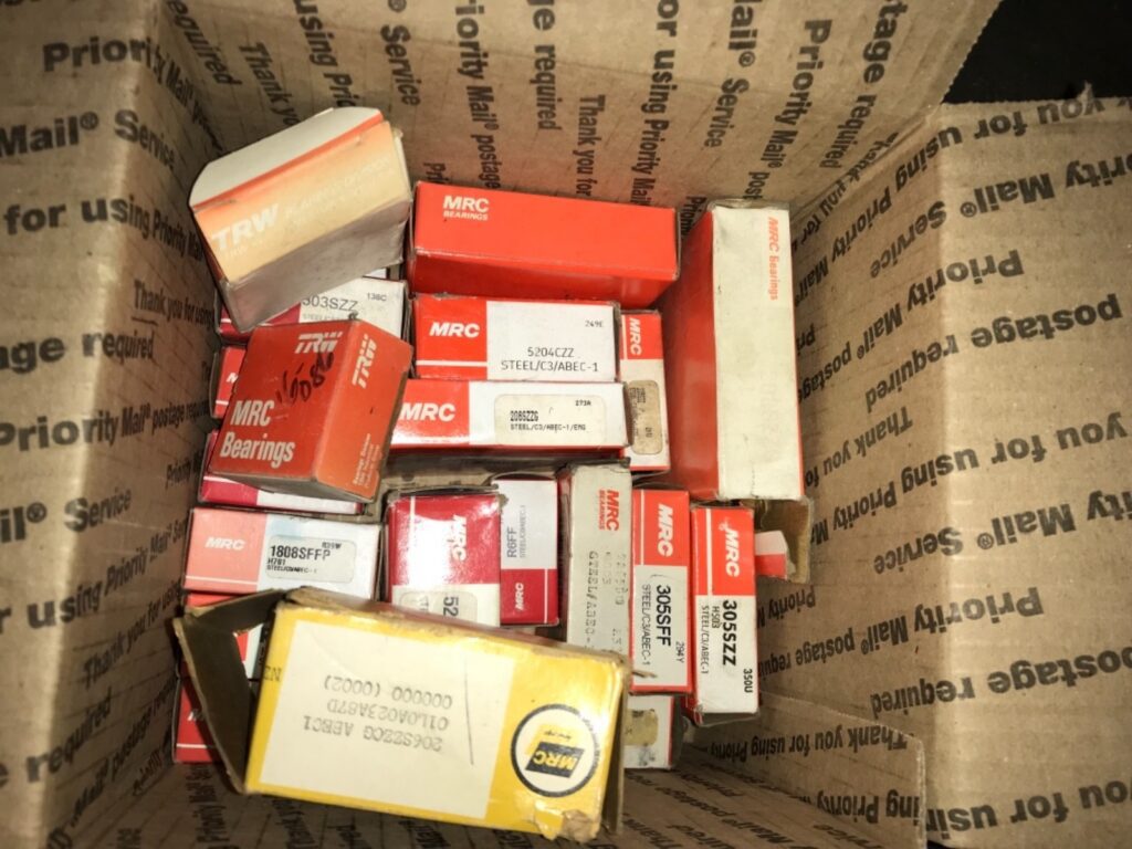 Misc box-MRC -Bearing, #5204CZZ, 305SZZ, 305SFF, NOS, (JFK-1356) - Image 3