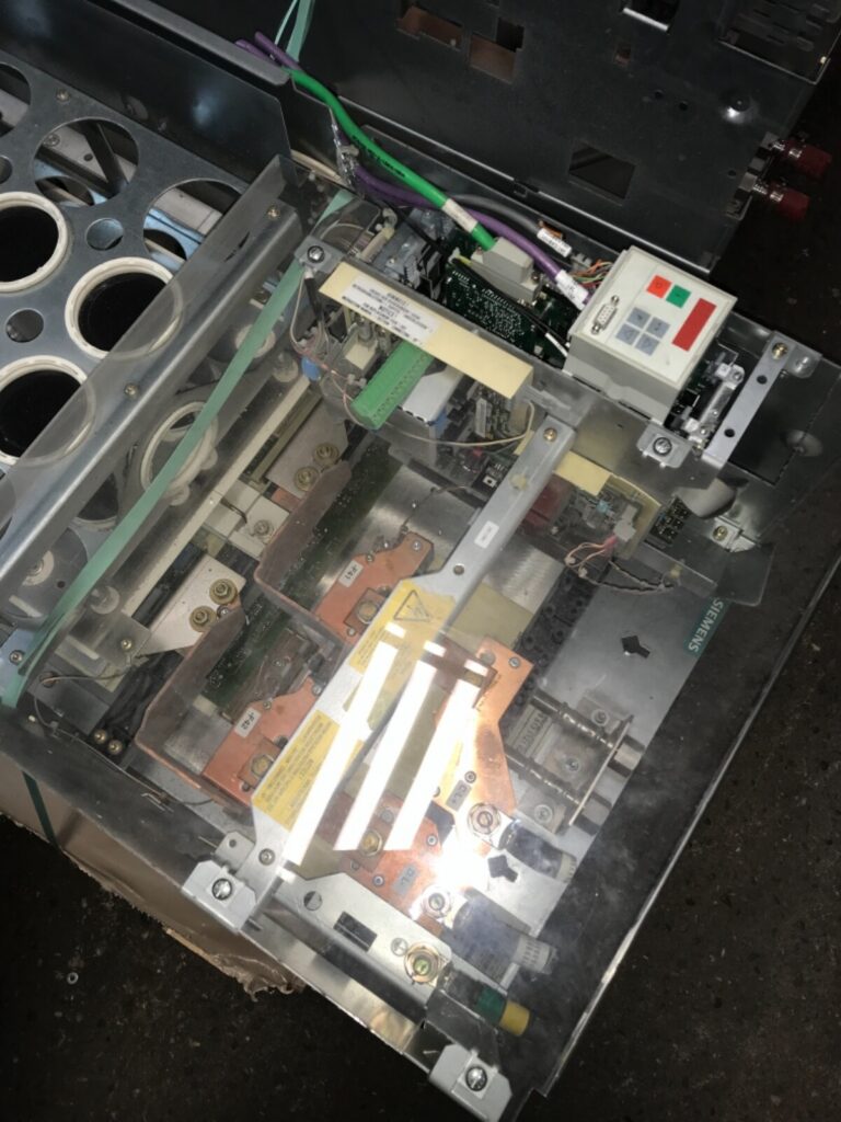 SIEMENS DC Inverter, #6SE7032-1Tg50-1AA1-Z, pre-owned, (FLO-32) - Image 3