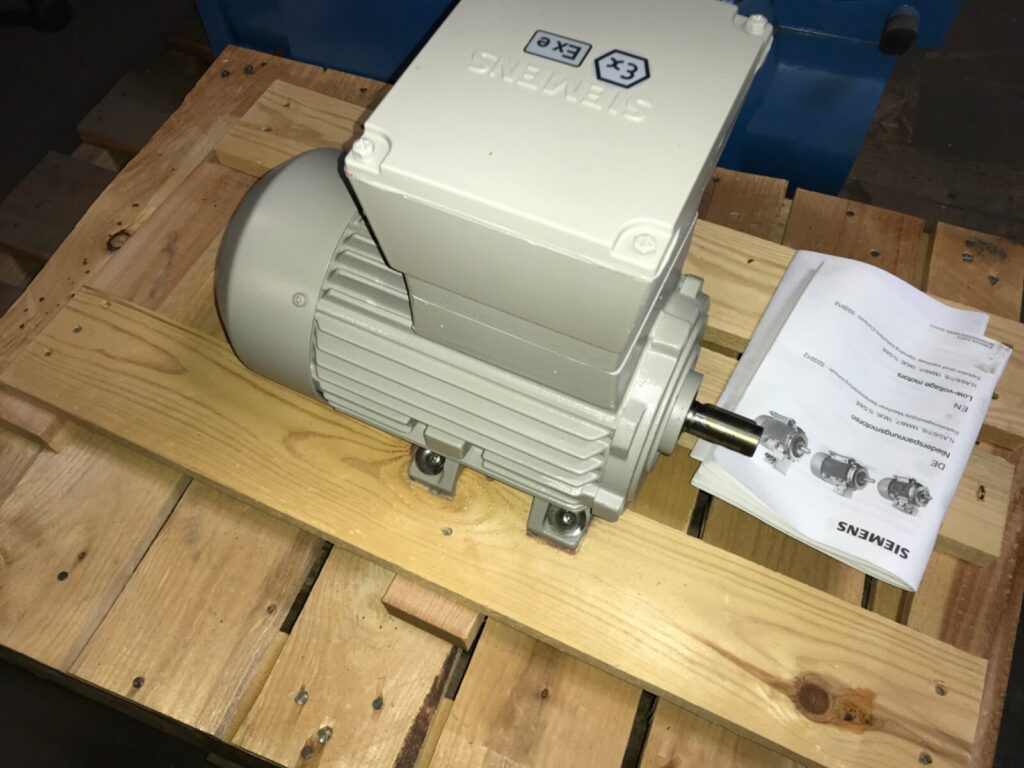 Siemens Motor, #IMJ6083-2CA90, 1.3kw, 3430rpm, 460v, NOS, (DR-4770) - Image 4