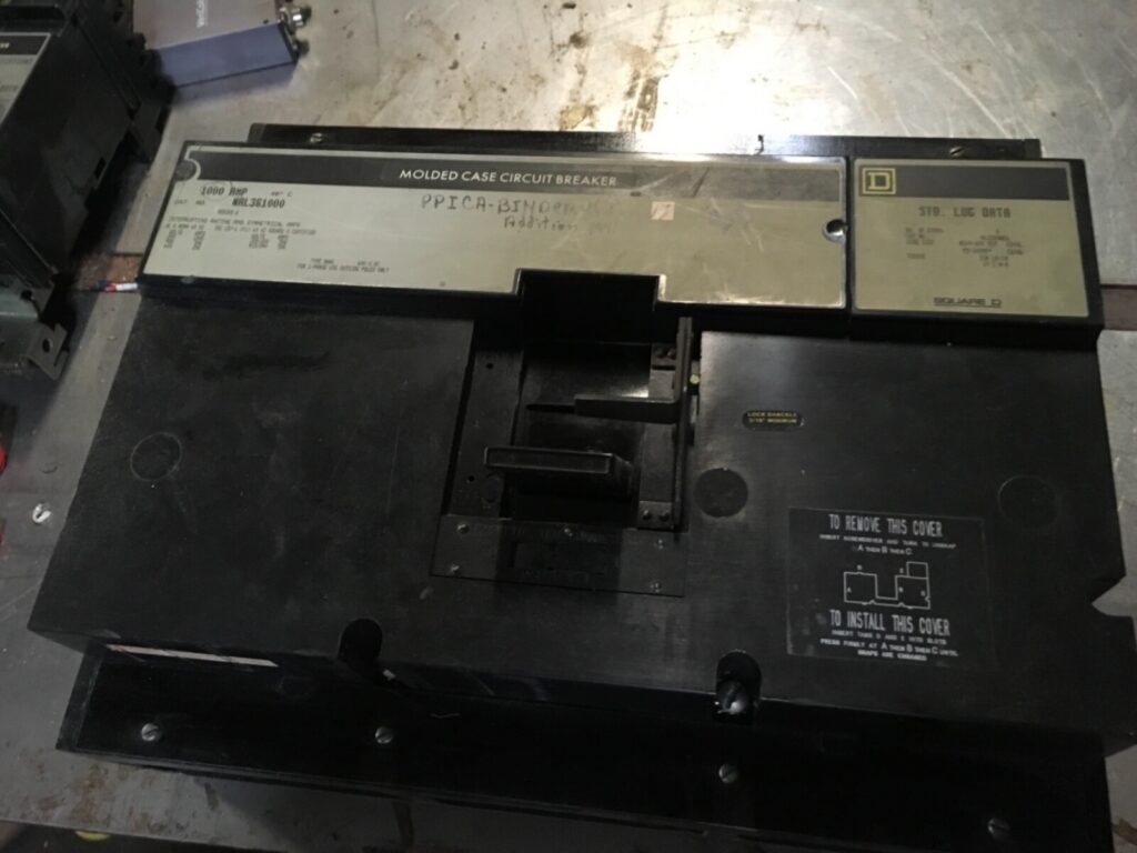 Square D Molded Case Circuit Breaker 1000amp, NAL36100, pre-owned, (DR-4821) - Image 8