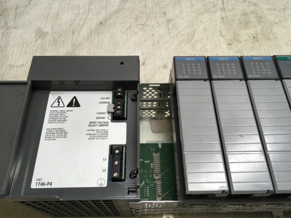 Allen Bradley SLC 500, 1746-OW16, 1746-P4, 1746-A10, pre-owned, (ADI-1499) - Image 2