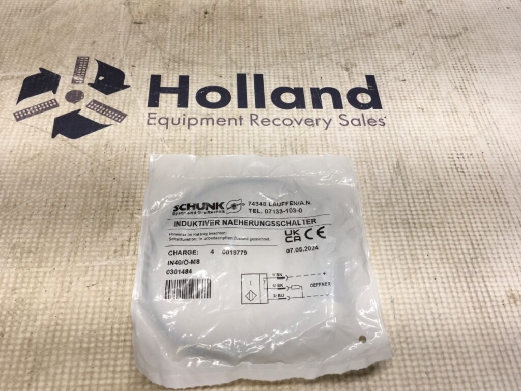 Schunk sensor, charge 4 009779, IN40/O-M8, 0301484, NOS, (KP-1692)