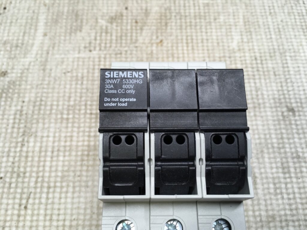 Siemens fuse base, 3NW7, 53330HG, 30A, NOS, (KP-1829) - Image 3