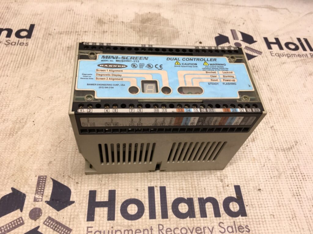 Banner MINI-SCREEN, MSDINT-1T2, Dual controller, 24vdc, pre-owned, (ADI-1555)