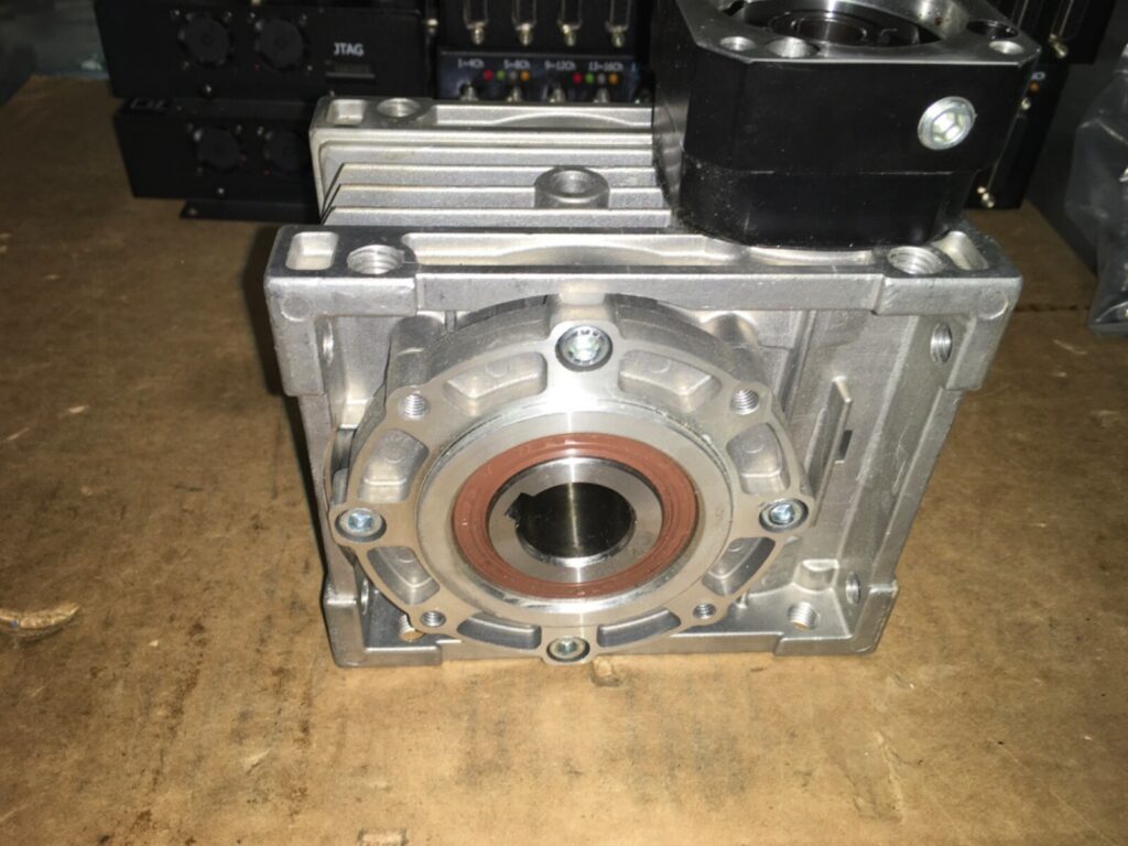 Liming reducer gear, KWEO50-R, ratio 1/20, LG-322 - Image 2